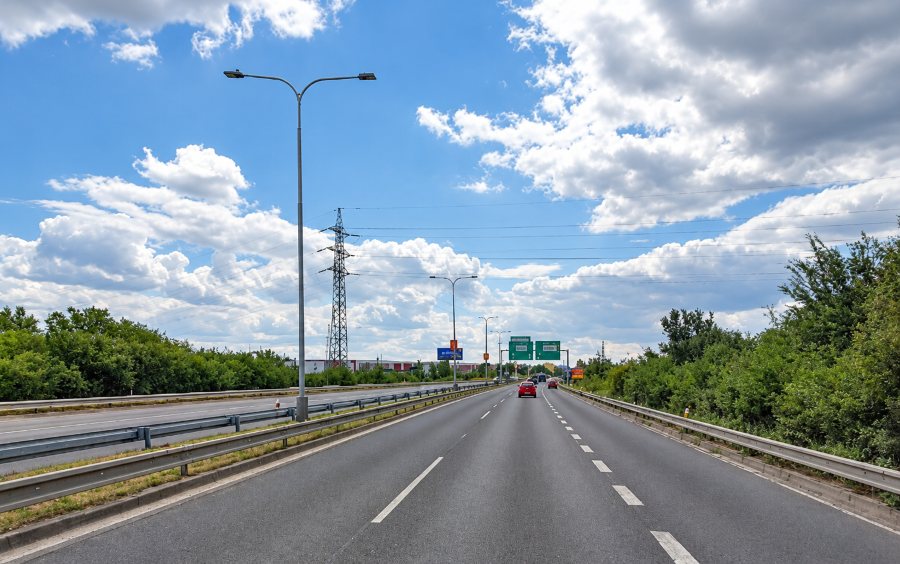 Cínoveckou ve směru do centra čeká oprava. Práce na 4,3 kilometru dlouhém úseku potrvají do 10. prosince