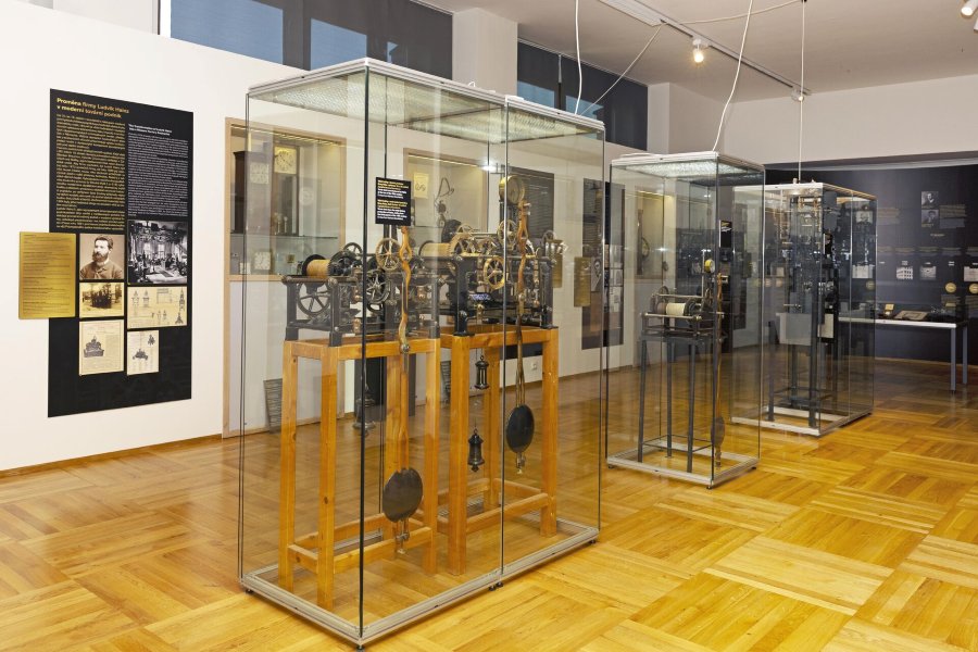 Národní technické muzeum otevírá výstavu Sága rodu Hainzů. Připomíná 190 let českého hodinářství