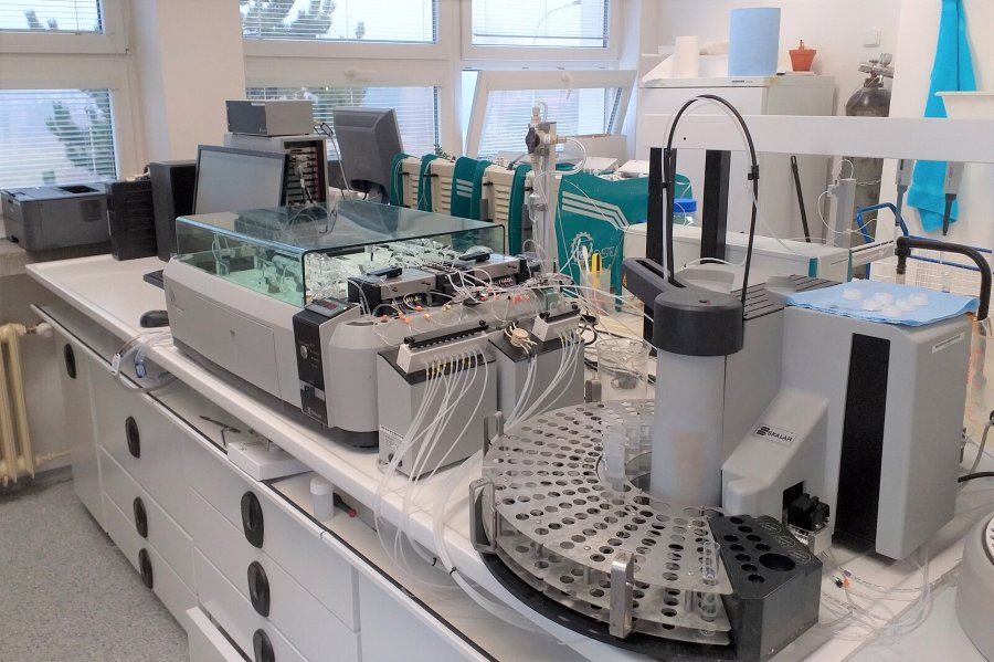 V Podolí otevřely laboratoře za 151 milionů. PCR, AI i nové technologie zrychlují kontrolu pitné vody