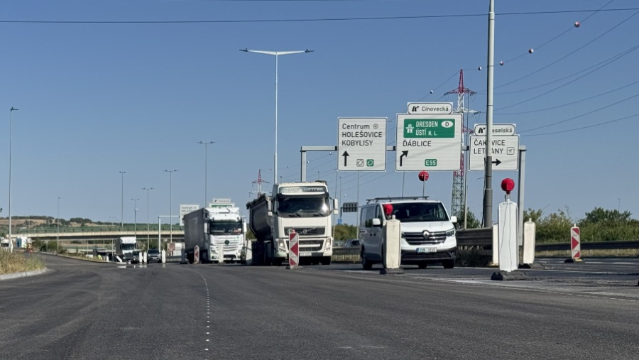 Kbelská vstupuje do poslední etapy oprav. Sjezd do Veselské je uzavřen do 23. října