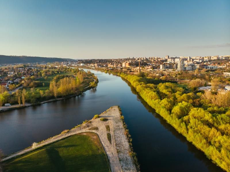 obrázek: 10x větší park než Stromovka. Praha vyhlásila mezinárodní krajinářsko-urbanistickou soutěž na příměstský park Soutok