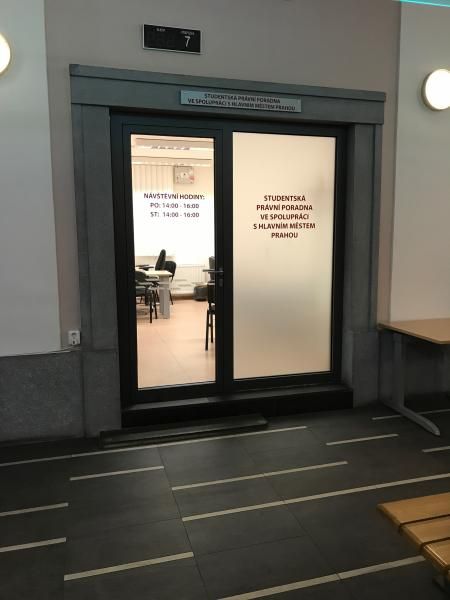 obrázek: Bezplatná právní poradna hlavního města bude opět od října v provozu