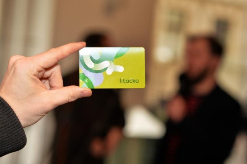 obrázek: Dlouhodobé kupóny si nyní koupíte pohodlně z mobilu v aplikaci PID Lítačka