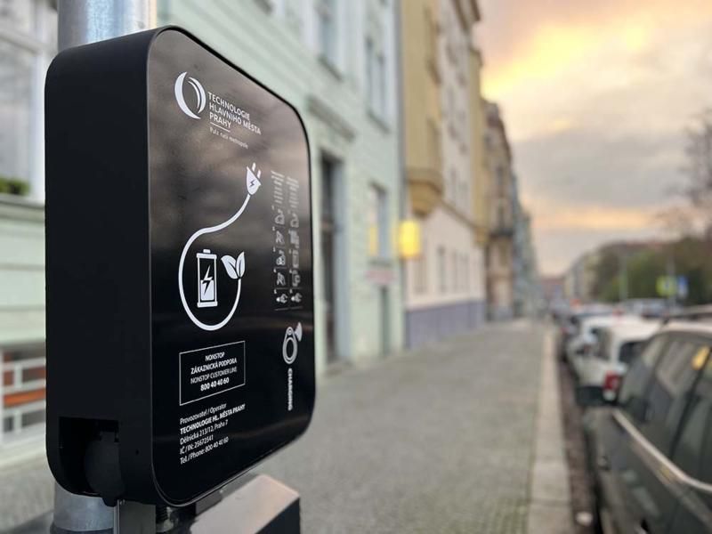 obrázek: Dobíjecí infrastruktura pro elektromobily by mohla být z podstatné části financována z evropských peněz