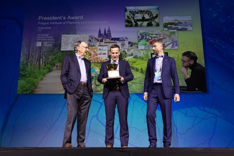 obrázek: Praha má „datového Oscara“. Institut plánování a rozvoje získal světové ocenění a zařadil se tak po bok New Yorku či Philadelphie
