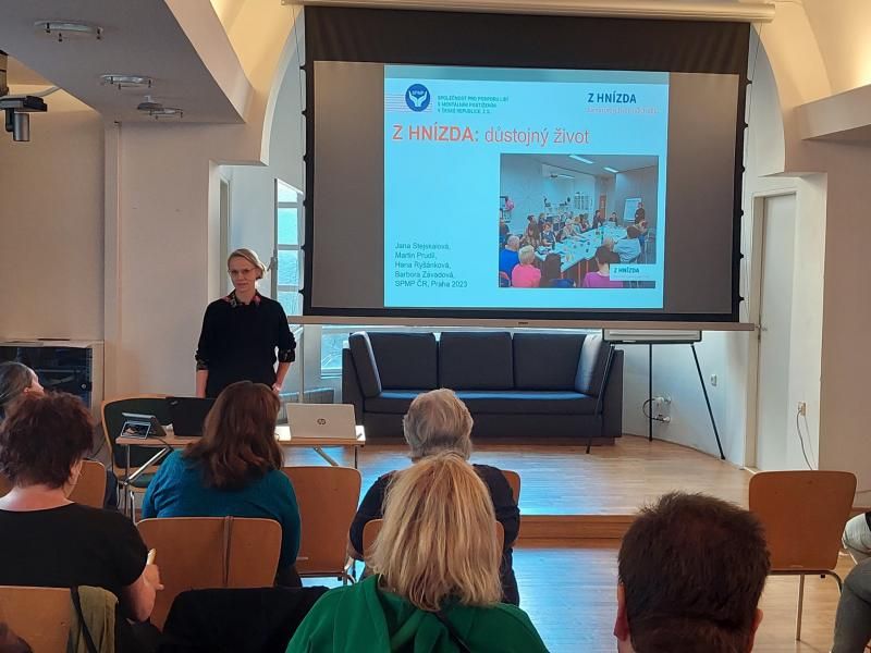 obrázek: Praha pomůže neziskovým organizacím v sociální oblasti výpůjčkou nemovitostí