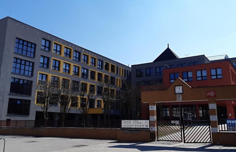 obrázek: V pondělí se obnoví provoz prvních stupňů ZŠ a školek, platit budou bezpečnostní pravidla