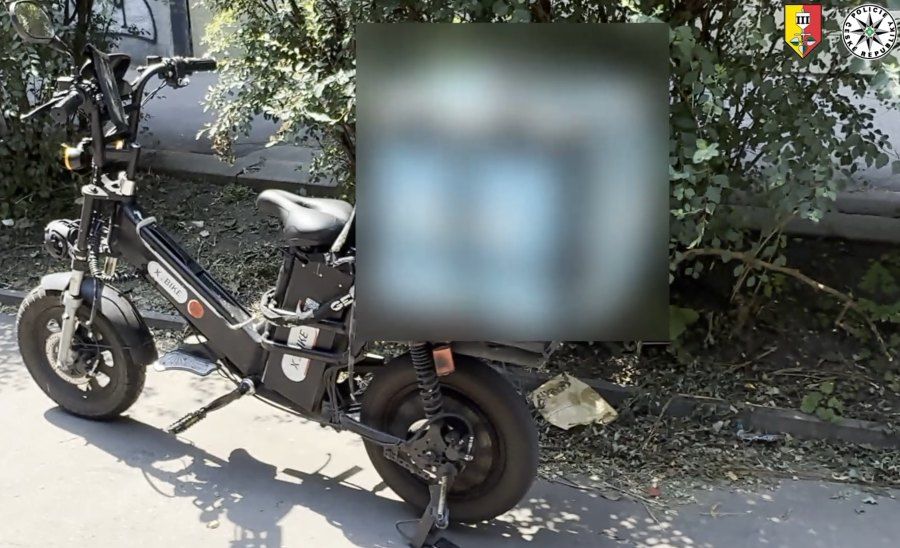 Policie v Praze kontroluje elektrokola a koloběžky. Některé stroje nesplňovaly podmínky pro provoz