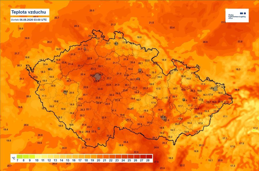 Praha zažila mimořádně teplou noc. Na severovýchodě metropole teplota neklesla pod 25,2 °C