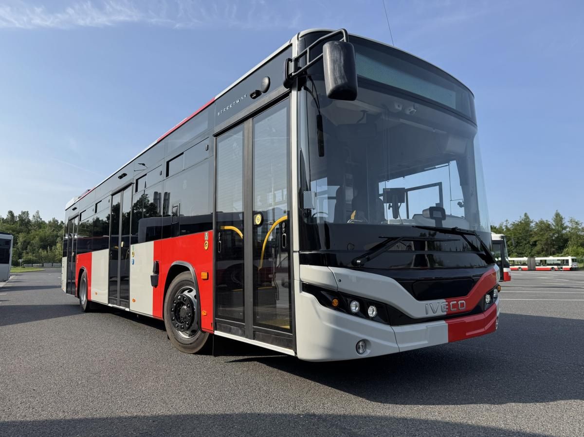 Praha chce koupit až 200 nových autobusů. Zakázka má hodnotu 1,6 miliardy