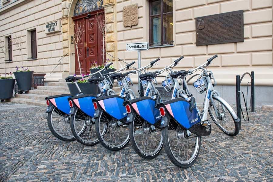 Sdílená kola Nextbike se vracejí do Kolína, přibudou nové lokality i více stanovišť