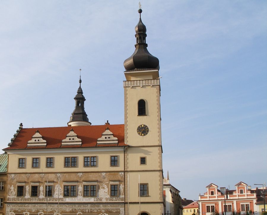 Solární příležitost pro SVJ v Mladé Boleslavi: město otevře energetické družstvo i bytovým domům