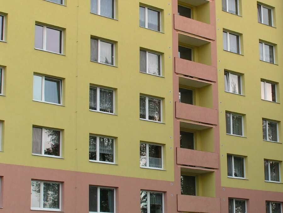 Ceny starších bytů rostou rychleji než novostavby, hypotéky dál zdražují