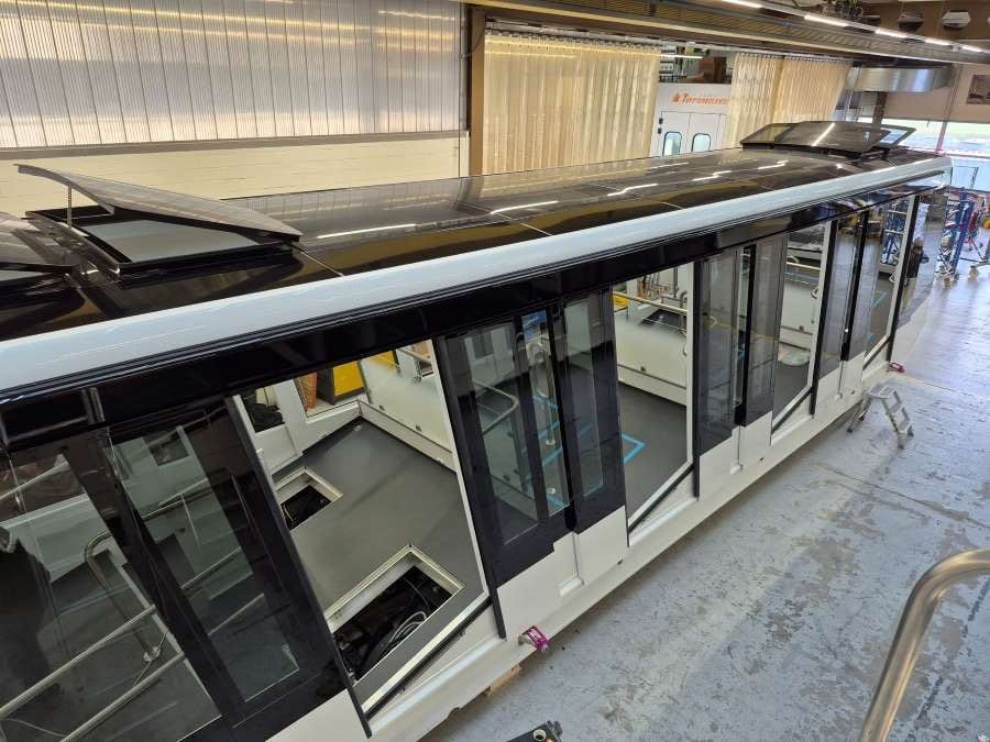 Petřínská lanovka získá nové švýcarské kabiny s větší kapacitou a výhledem