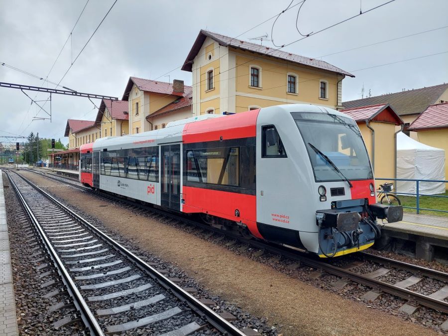 ROPID navrhuje další sjednocení tarifu Prahy a Středočeského kraje. Změny mohou přinést i zdražení
