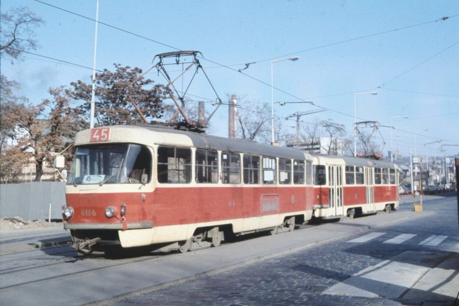 Tramvajová souprava PX vyjede o víkendu 29. a 30. srpna na linku 19. Každý den pouze jednou