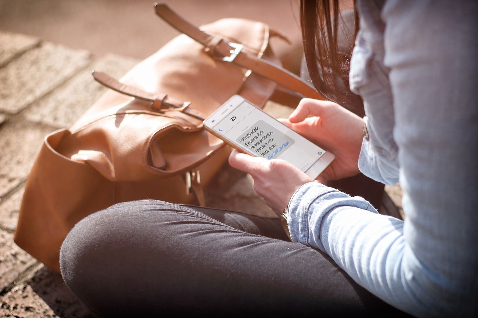 Pozor na podvodné SMS o dluhu na pojištění! Útočníci se vydávají za VZP a chtějí vaše peníze