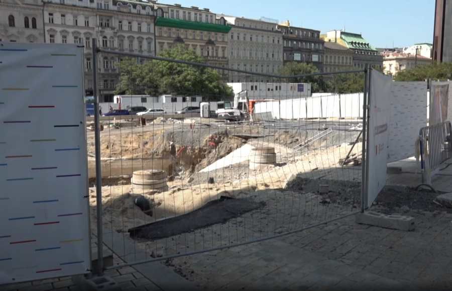 Proměna Václaváku: Podzemní práce v plném proudu