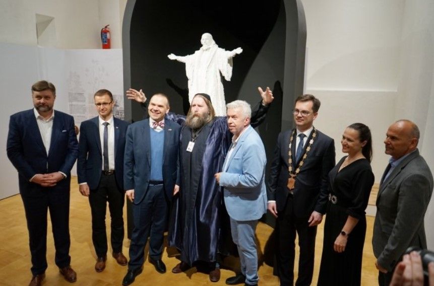obrázek: Na jevišti světa. Komenského expozice otevřena