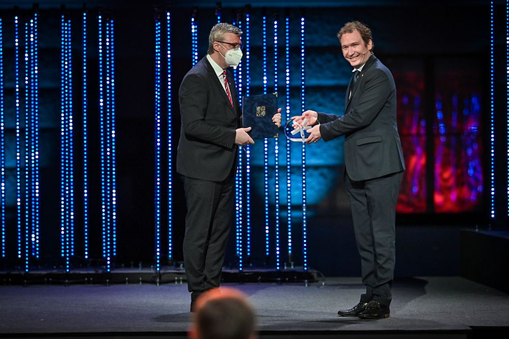 obrázek: Ocenění Česká hlava letos získal imunolog Václav Hořejší i společnost VÚTS