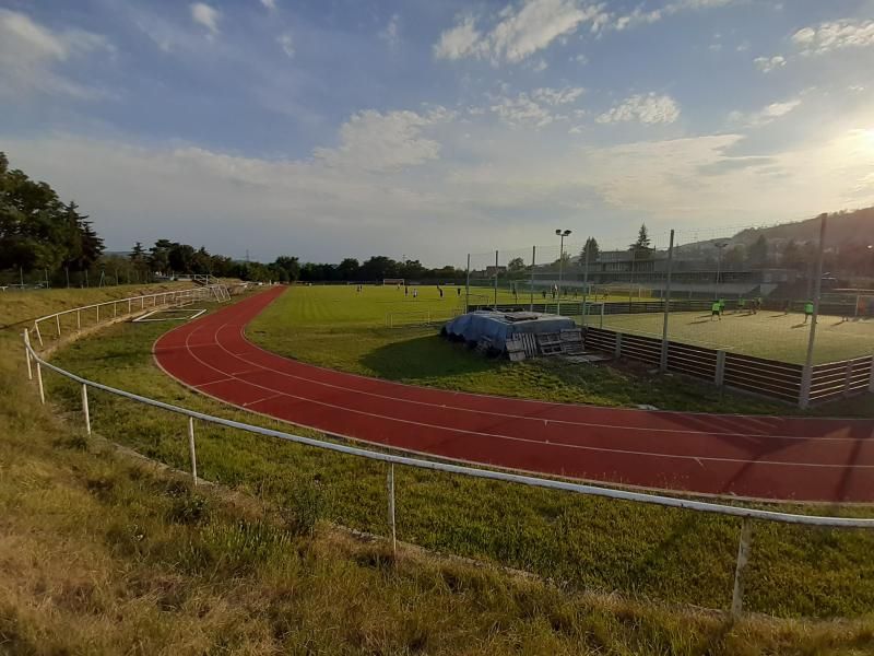 Praha podpoří dotacemi sportovní hřiště nebo školní akce městských částí