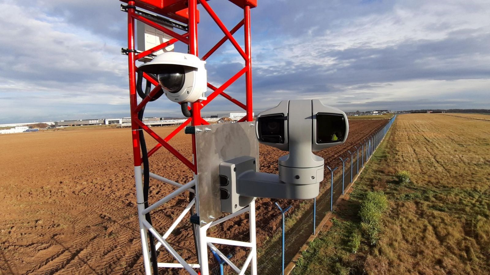 Živý přenos na hlavní dráze z letiště si pustilo už téměř 14 milionů lidí