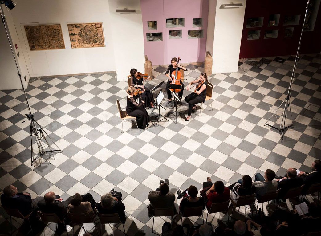 Kaprálová Quartet a Barešová - hold výjimečné skladatelce