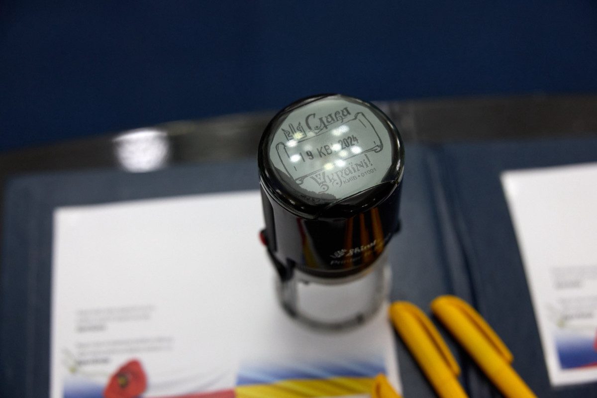 Karel Kučera - doborovolník, který zemřel na Ukrajině má svoji známku