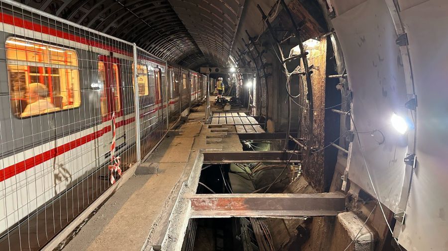 Stanice metra Flora se otevře až koncem února 2027. Rekonstrukci metra prodlouží oprava stropu