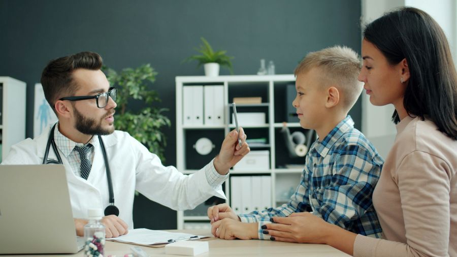 Kladenská nemocnice otevřela dětskou ordinaci. Nová praxe má zmírnit nedostatek pediatrů v regionu