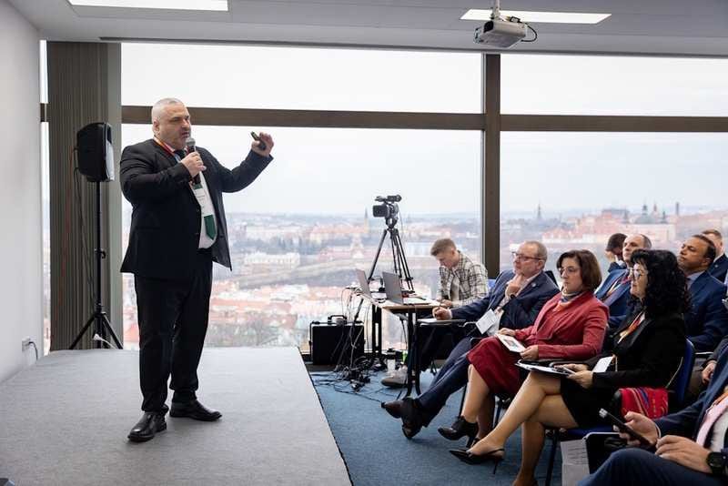 AI, data a lidské dovednosti mění fungování byznysu i vzdělávání