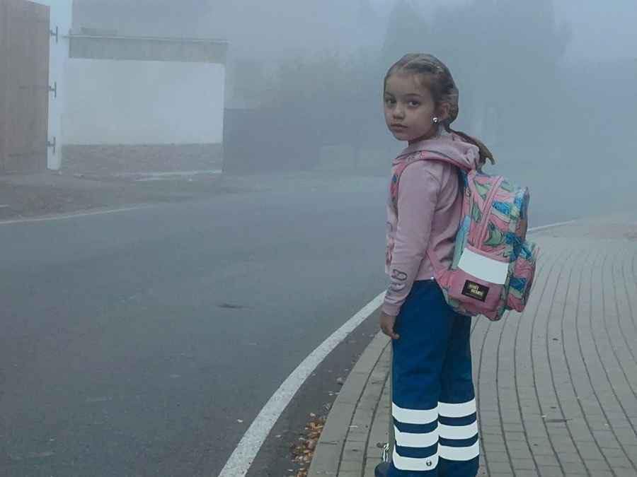 Makety školaček u silnic jako preventivní nástroj ke zpomalení dopravy