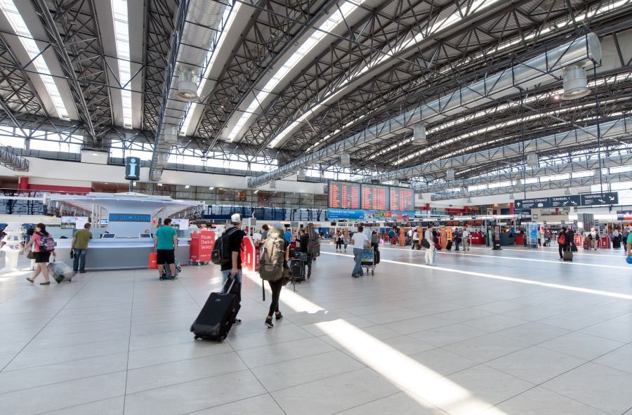 Na Letišti Václava Havla trvá stávková pohotovost. Odbory odmítají nástup Radomíra Lašáka do vedení