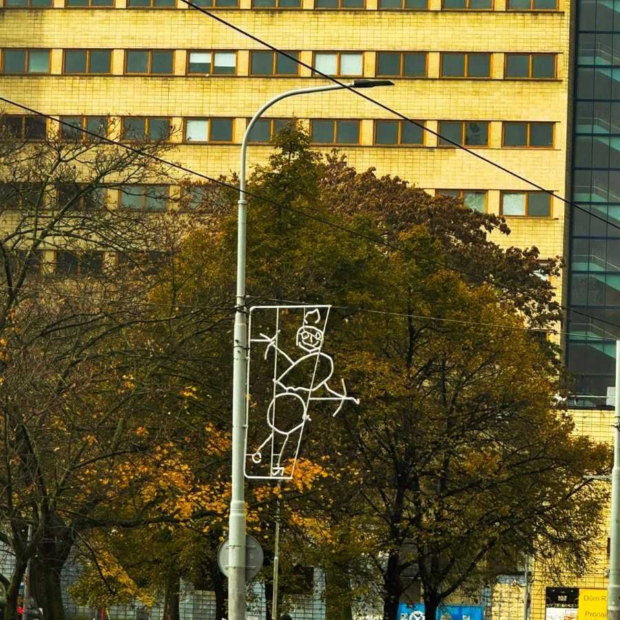 Pět dětských motivů rozzáří Žižkov vánočními světýlky