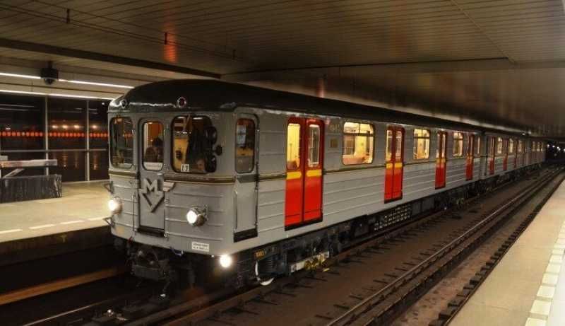 Praha omezí elektrokola a elektrokoloběžky v MHD kvůli bezpečnosti