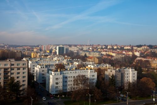 obrázek:V okolí Prahy vzrostly limity nákladů na bydlení u superdávky. Rodinám se zvýšily až o 8 250 Kč