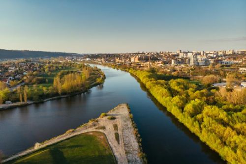 Foto: 10x větší park než Stromovka. Praha vyhlásila mezinárodní krajinářsko-urbanistickou soutěž na příměstský park Soutok