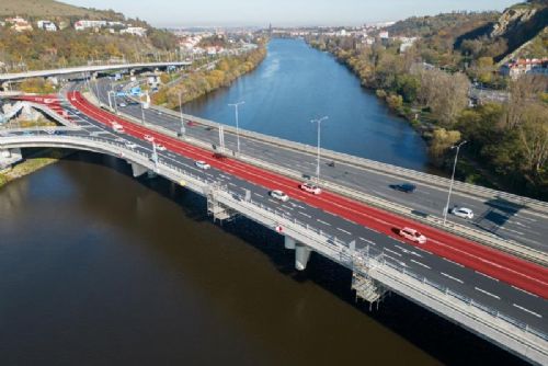 Foto: Druhá etapa rekonstrukce Barrandovského mostu začne v polovině května