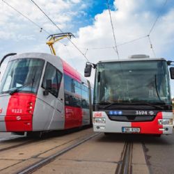 Praha a Středočeský kraj sjednotí vizuální podobu integrované dopravy PID
