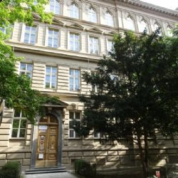 Praha finančně podpoří náročnou obnovu objektu Gymnázia Jana Patočky