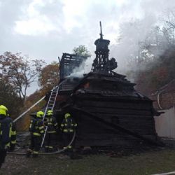 Praha vyhlásí veřejnou sbírku na obnovu požárem zničeného kostela. Památku město opraví