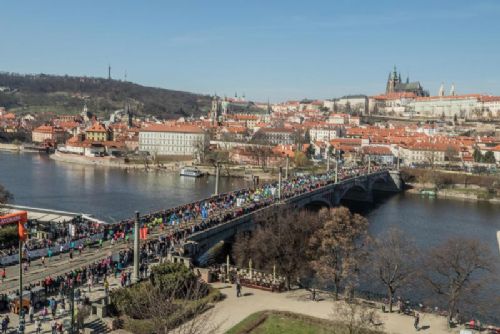 Foto: Pražský půlmaraton si v centru města vyžádá krátkodobá dopravní omezení
