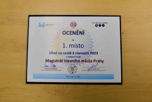 Foto: V soutěži Úřad na cestě k rovnosti zvítězil opět pražský magistrát