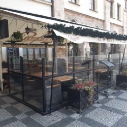 Žádosti o zřízení předzahrádky podané do dnešních 17 hodin vyřídí TSK obratem