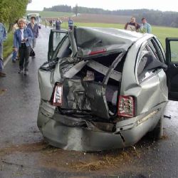 Nehod ubylo, přibylo však zraněných a mrtvých