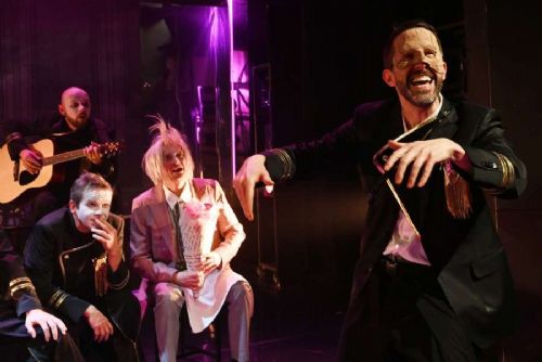 obrázek:Daniel Bambas jako Cyrano: pravda proti lesku