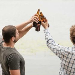 Pití alkoholu na veřejnosti v Praze klesá, nejvíce přestupků v centru