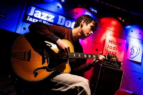 obrázek:Mladí ladí jazz oslaví 18 let: čtyři večery i Open Air s Oscarem Jerome