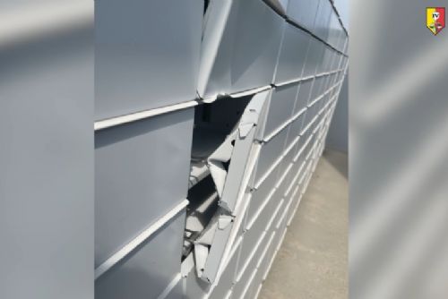 obrázek:Pražská policie zadržela muže, který měl páčidlem vykrádat výdejní boxy