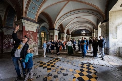 obrázek:Invalidovna v Karlíně se po dni otevřených dveří uzavřela. Rekonstrukce potrvá až do roku 2030